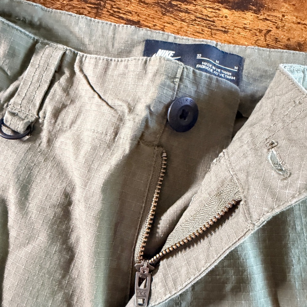 Nike SB Flex Cargo Pants Olive Green Ripstop Skateboarding AT3494-222 Mens 32 - Picture 15 of 16